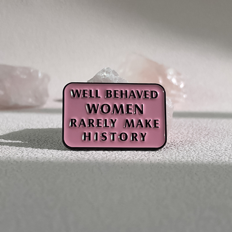 Grzeczna kobieta naprawdę robi – Jewelry Making History recenzja i cena